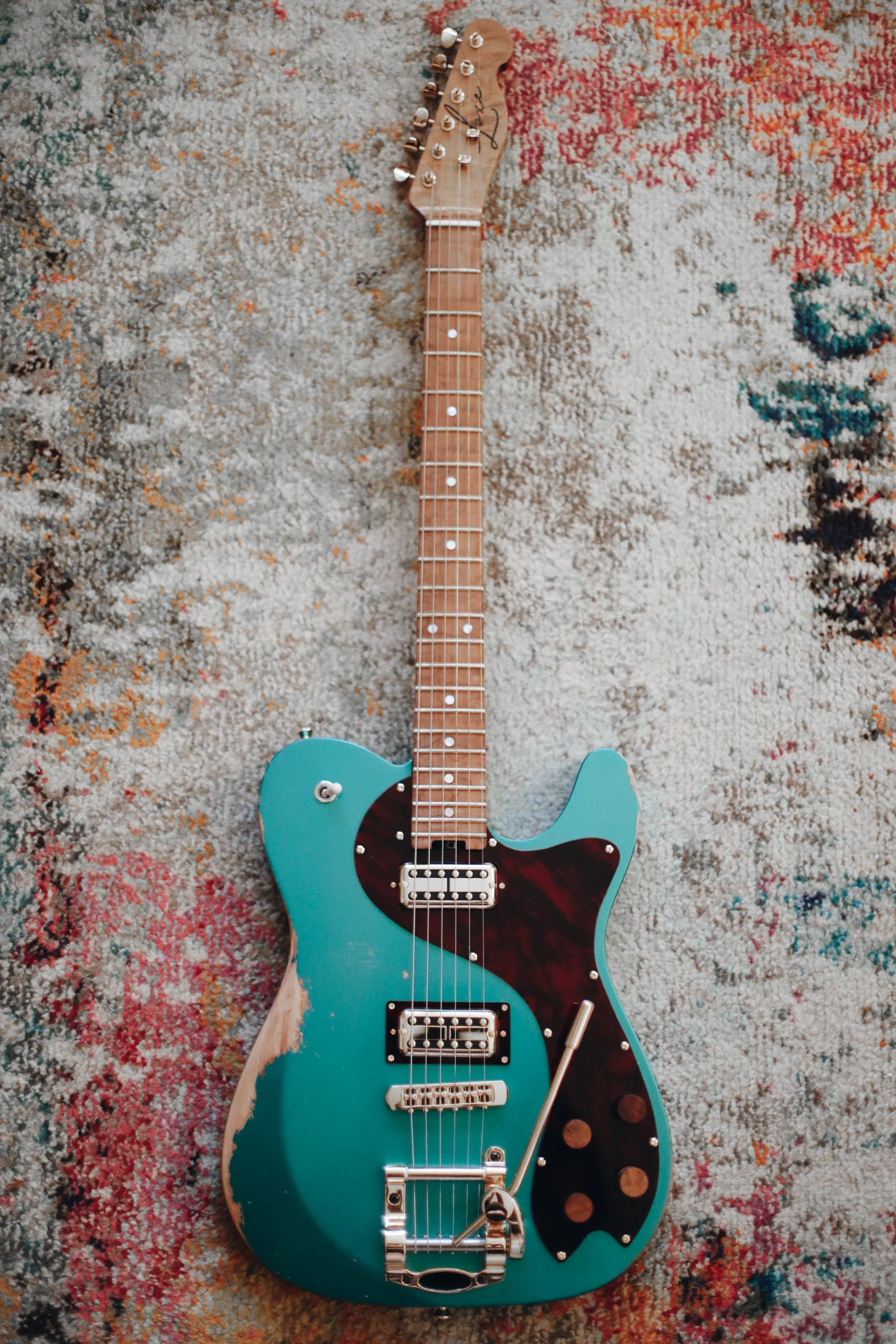 Clarus | Sherwood Green Relic — detail